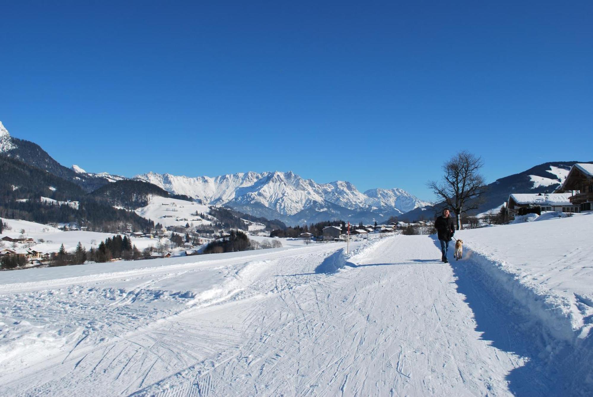 Appartement Haus Pichler ลีโอกัง ภายนอก รูปภาพ