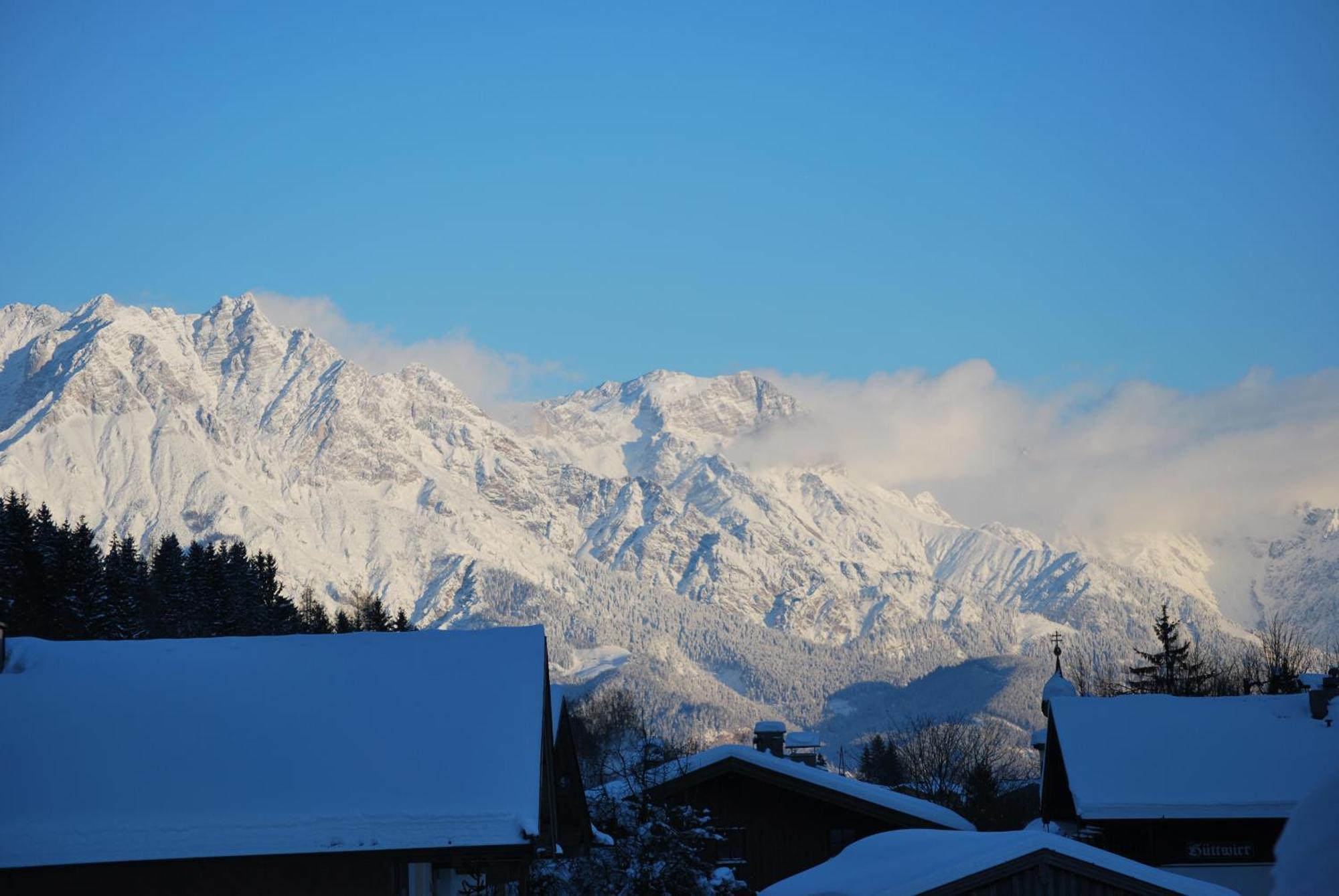 Appartement Haus Pichler ลีโอกัง ภายนอก รูปภาพ