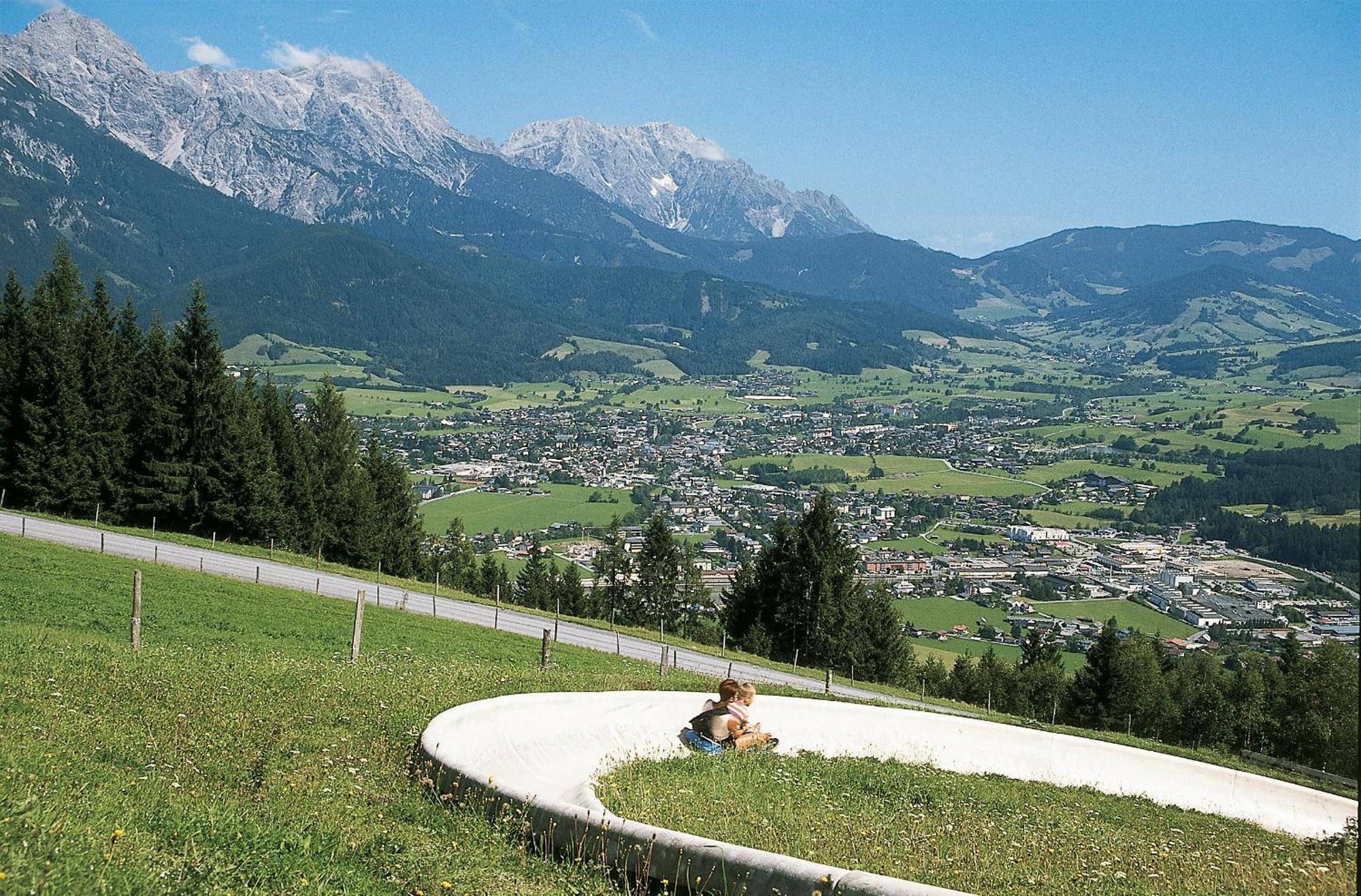 Appartement Haus Pichler ลีโอกัง ภายนอก รูปภาพ
